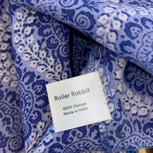 Roller Rabbit Women’s Button Down Roll Tab Sleeve Top Shirt Blouse Blue Patterne - Picture 6 of 8